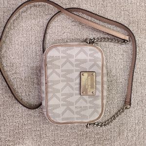 Michael kors mini cross body bag